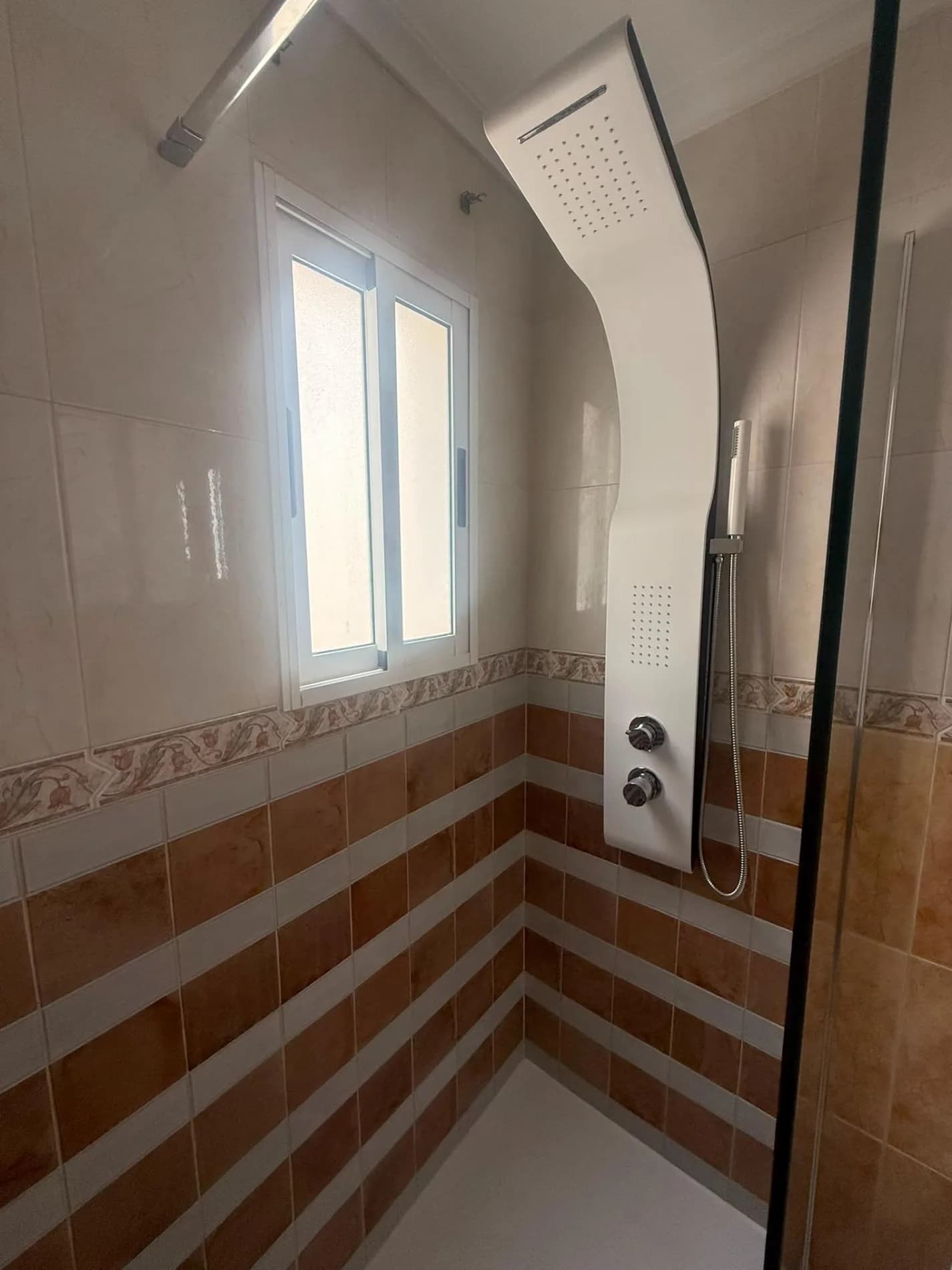 Villa med 3 sovrum till salu i Torrevieja, Alicante - Image 7