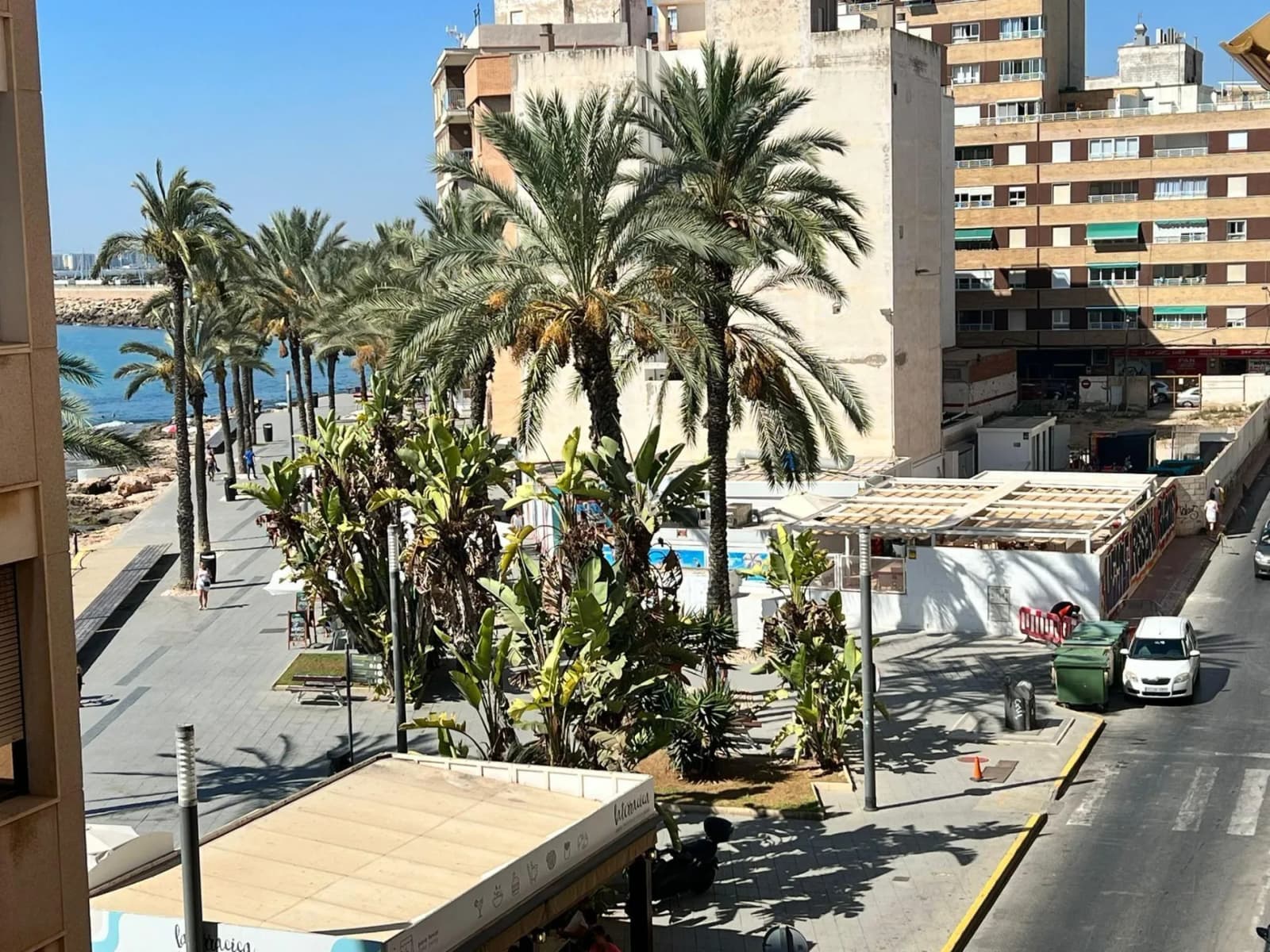 Apartment de 4 dormitorios en venta en Torrevieja, Alicante