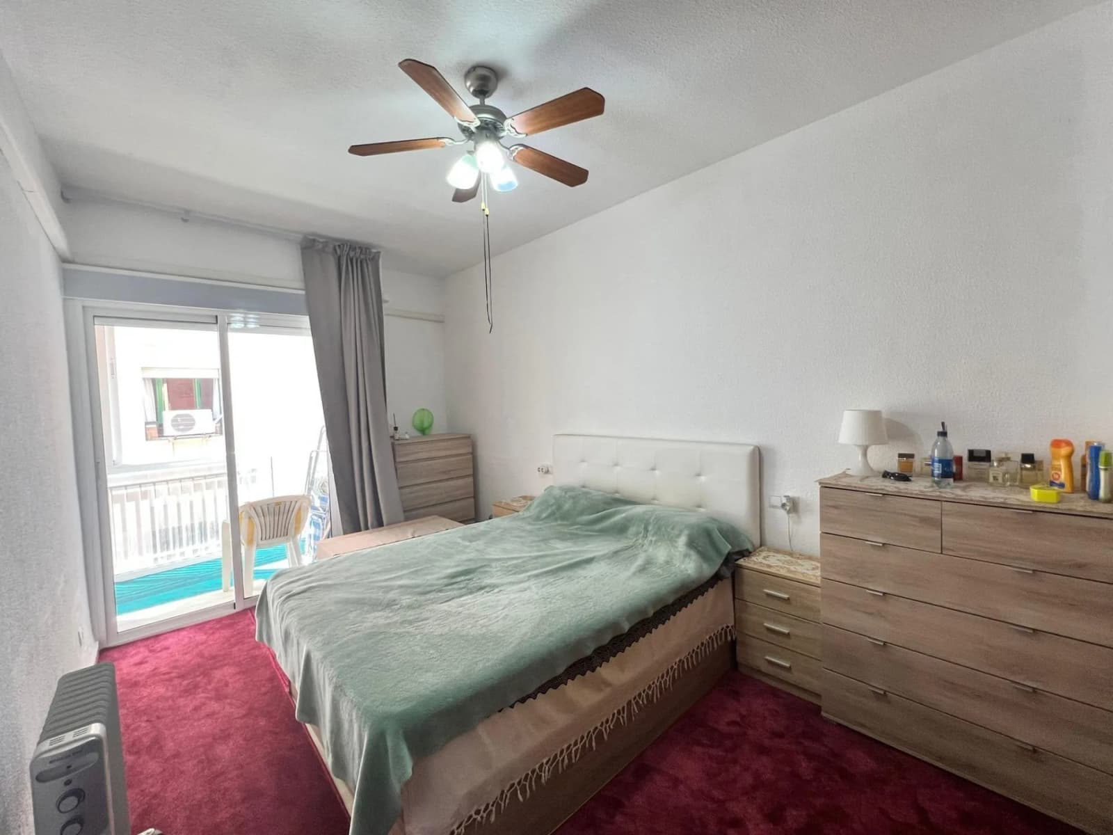 Apartment de 4 dormitorios en venta en Torrevieja, Alicante - Image 4