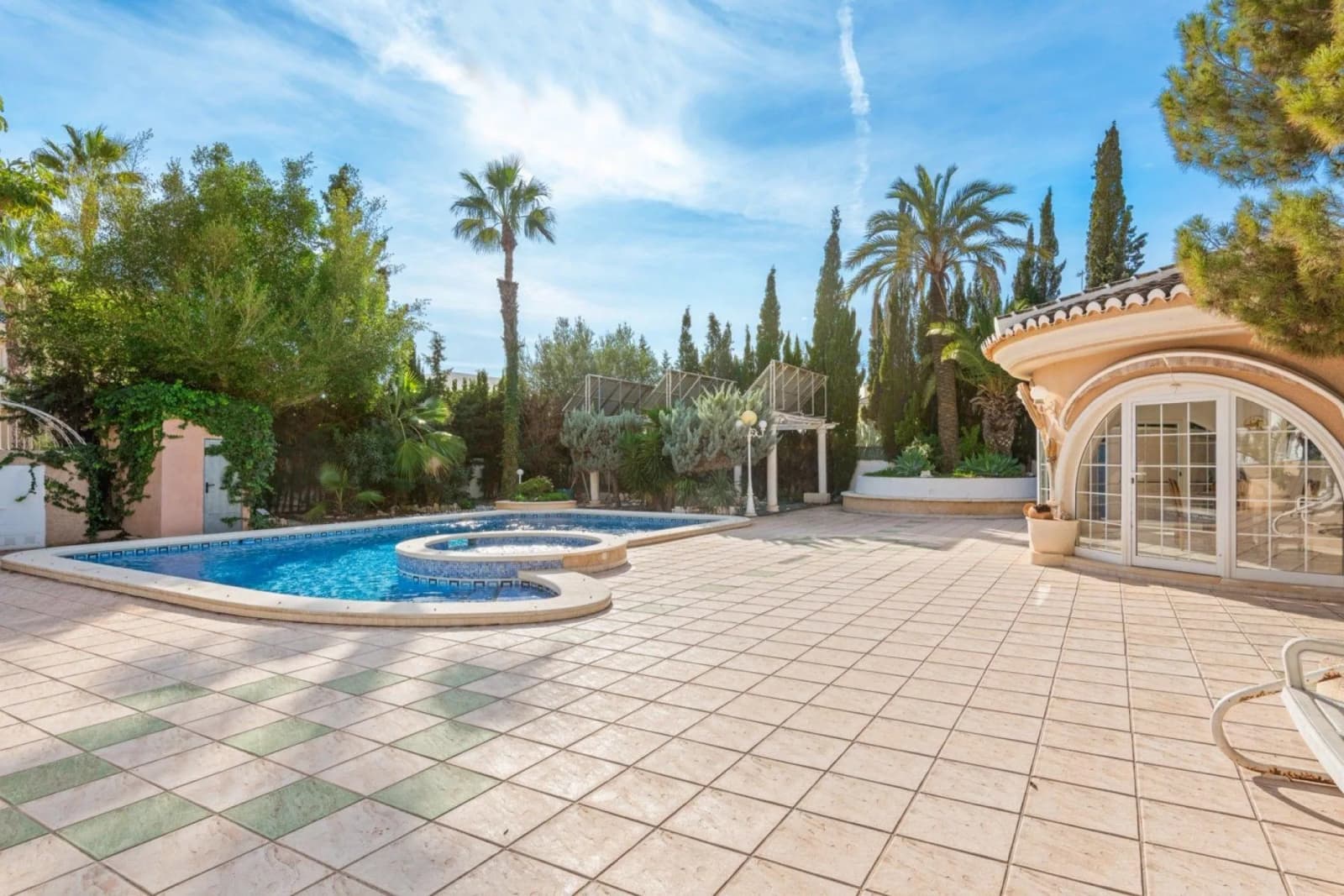 Villa de 5 dormitorios en venta en Rojales, Alicante - Image 3