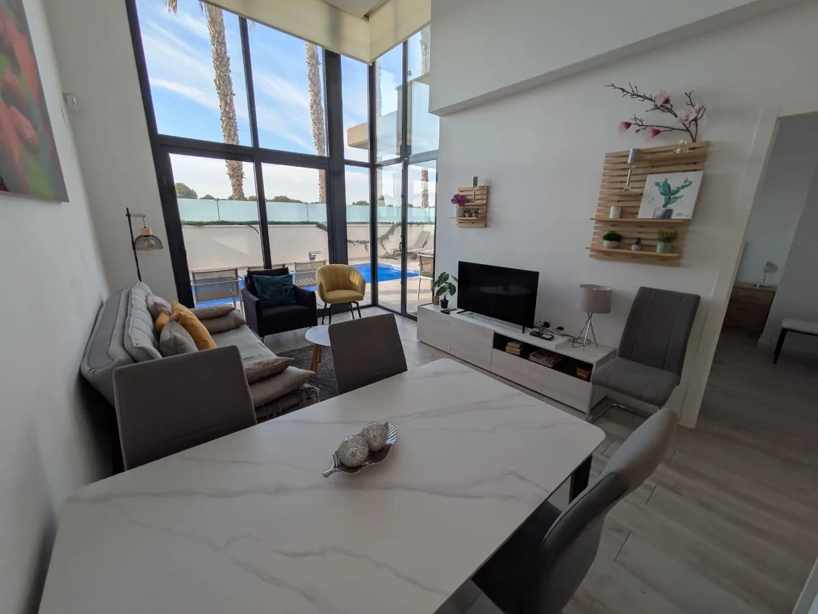 Villa de 3 dormitorios en venta en Orihuela Costa, Alicante - Image 9