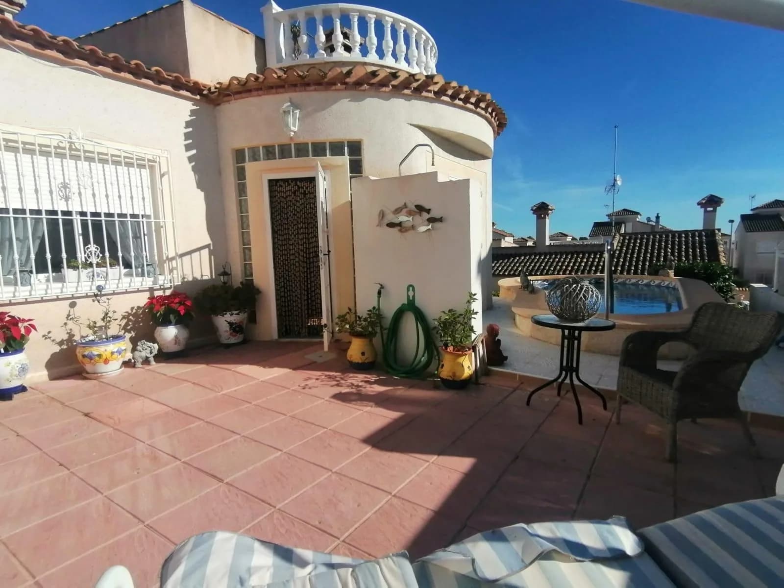 Villa de 3 dormitorios en venta en San Miguel de Salinas, Alicante - Image 3