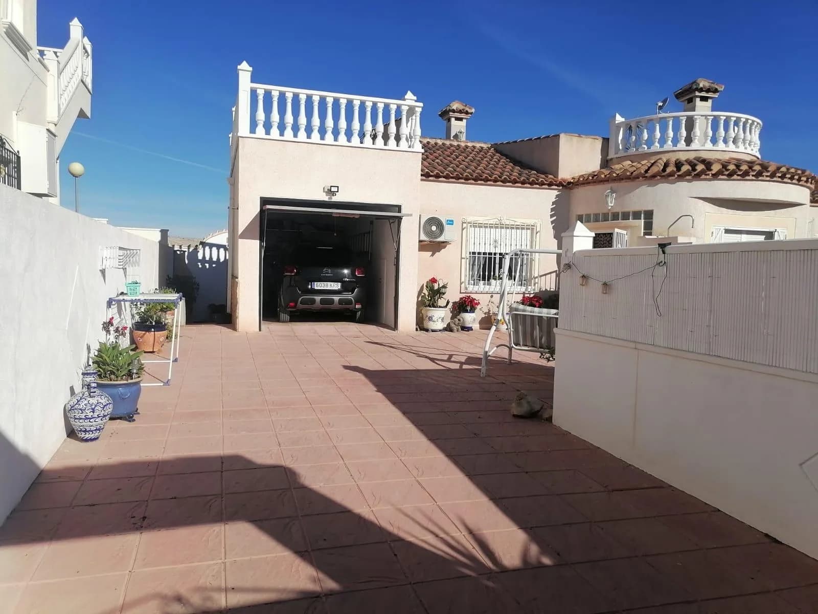 Villa de 3 dormitorios en venta en San Miguel de Salinas, Alicante - Image 6