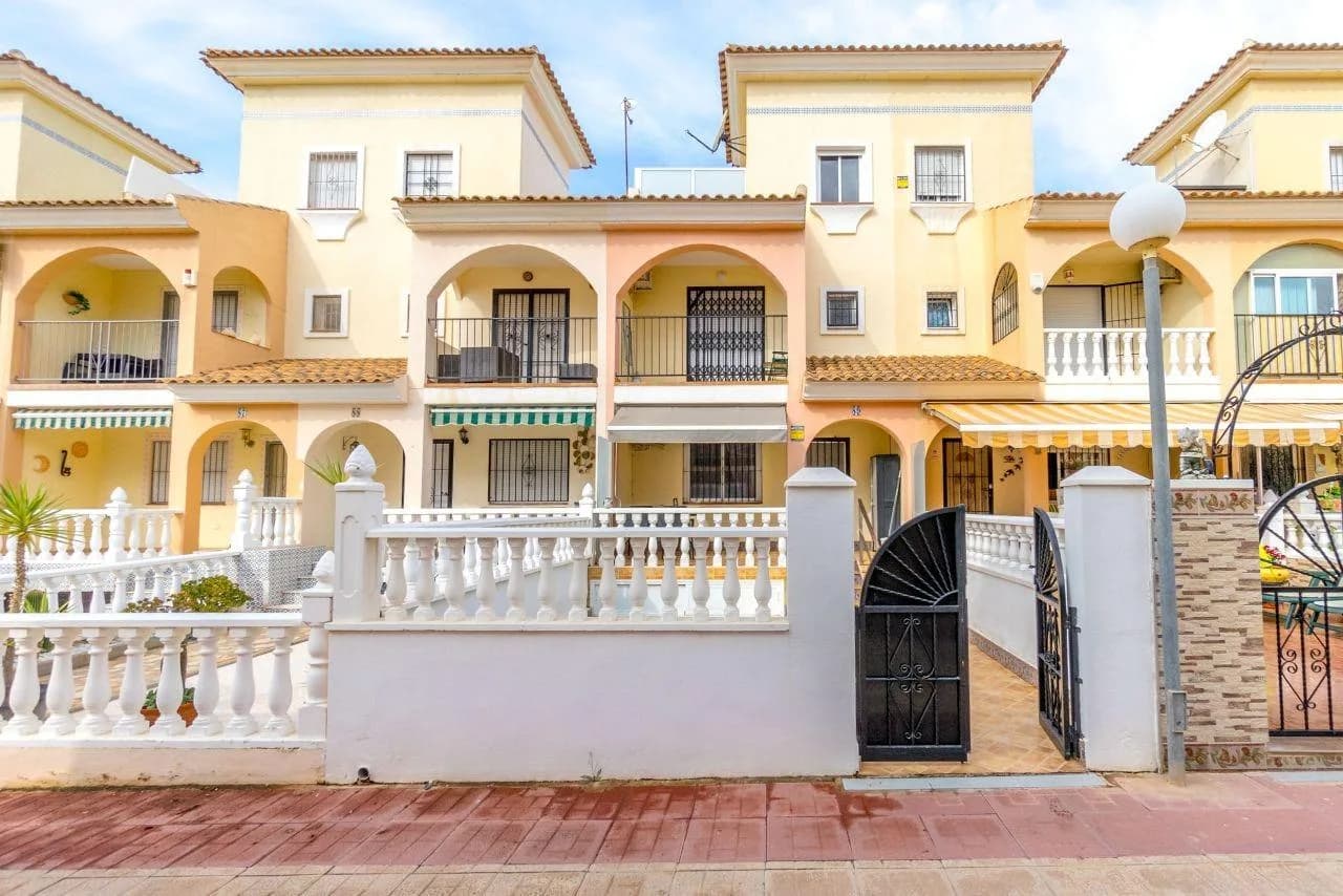 Terraced House In Orihuela Costa
