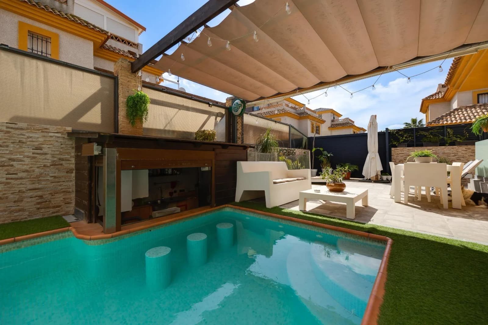 Villa de 3 dormitorios en venta en Los Montesinos, Alicante - Image 5