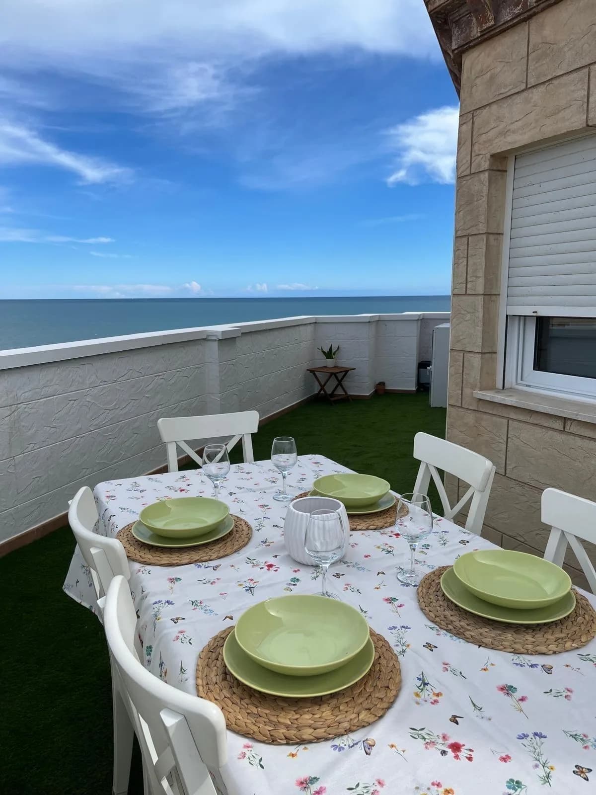 Villa de 2 dormitorios en venta en Torrevieja, Alicante - Image 2