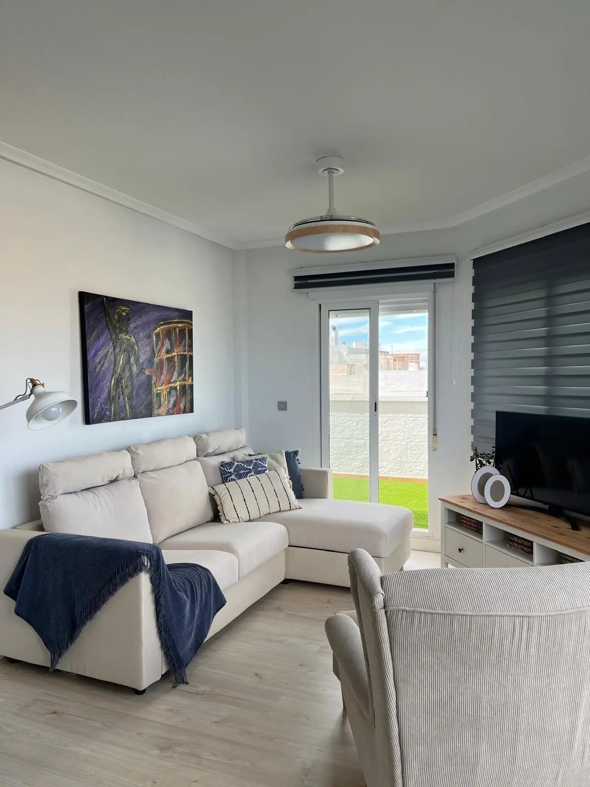Villa de 2 dormitorios en venta en Torrevieja, Alicante - Image 6