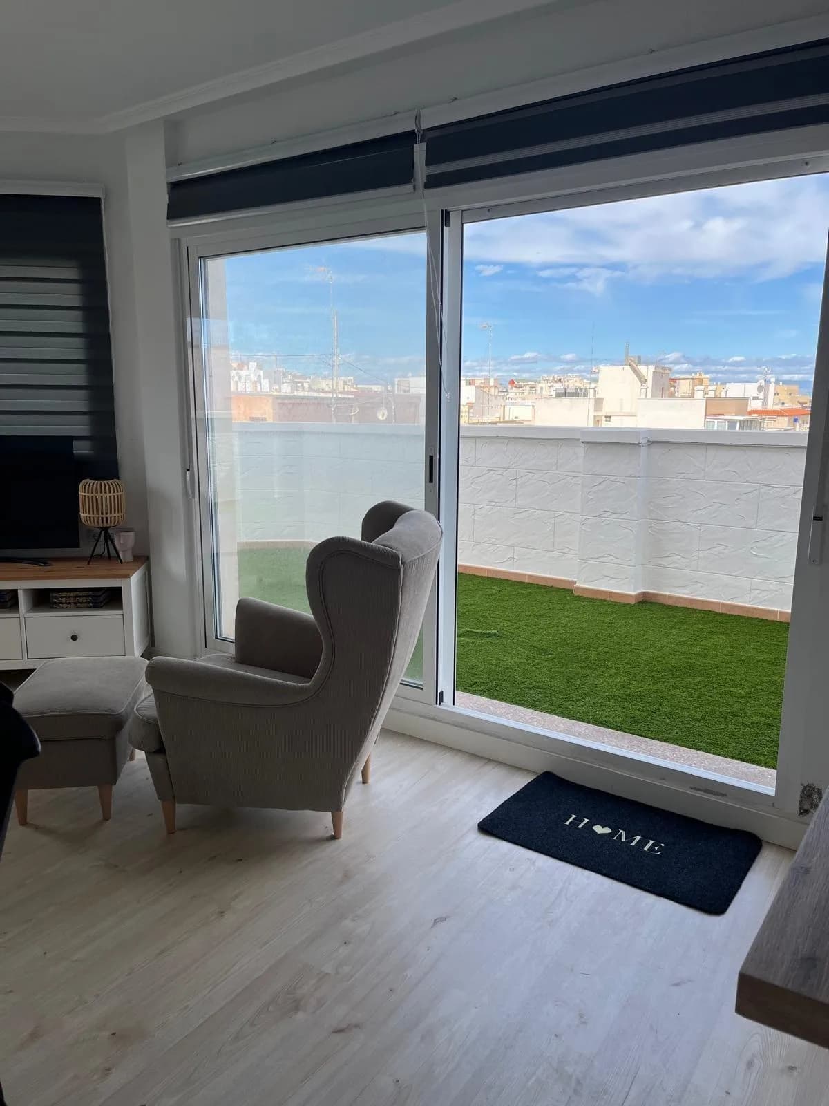Villa de 2 dormitorios en venta en Torrevieja, Alicante - Image 8