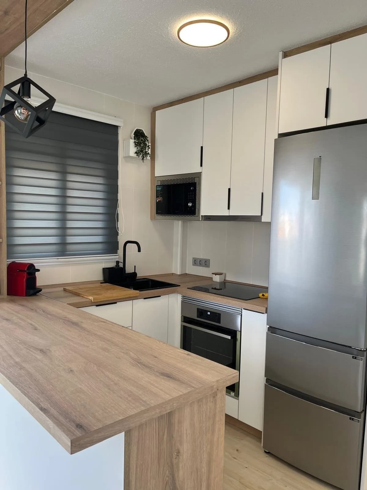 Villa de 2 dormitorios en venta en Torrevieja, Alicante - Image 9