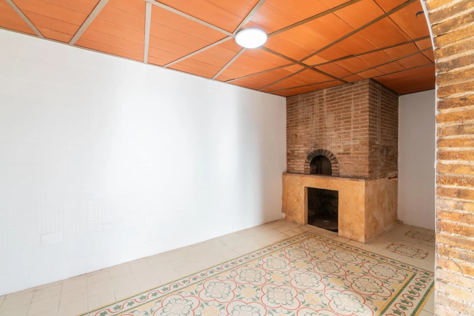 Villa de 4 dormitorios en venta en Torrevieja, Alicante - Image 3