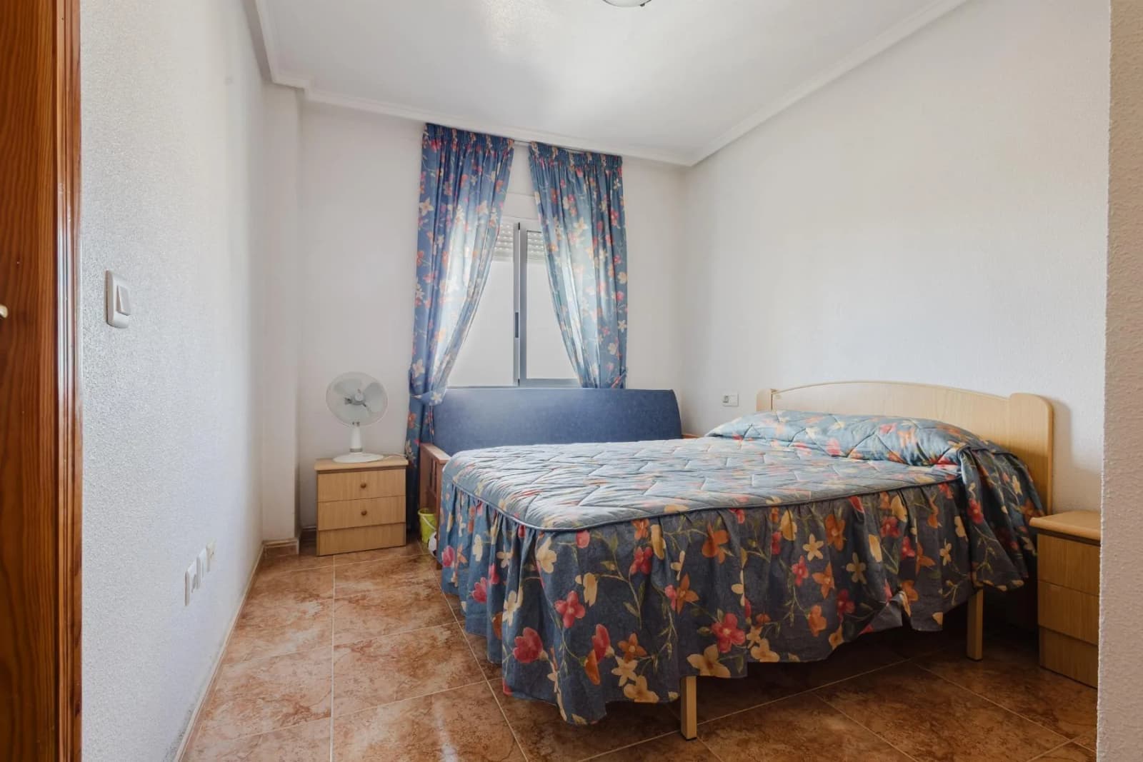 Apartment de 3 dormitorios en venta en Torrevieja, Alicante