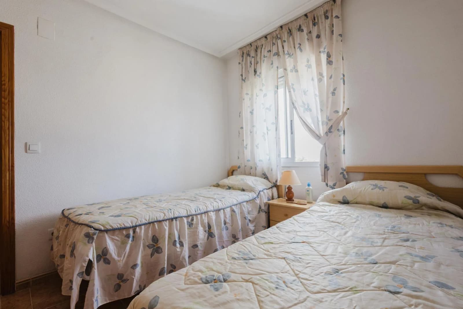 Apartment de 3 dormitorios en venta en Torrevieja, Alicante - Image 8