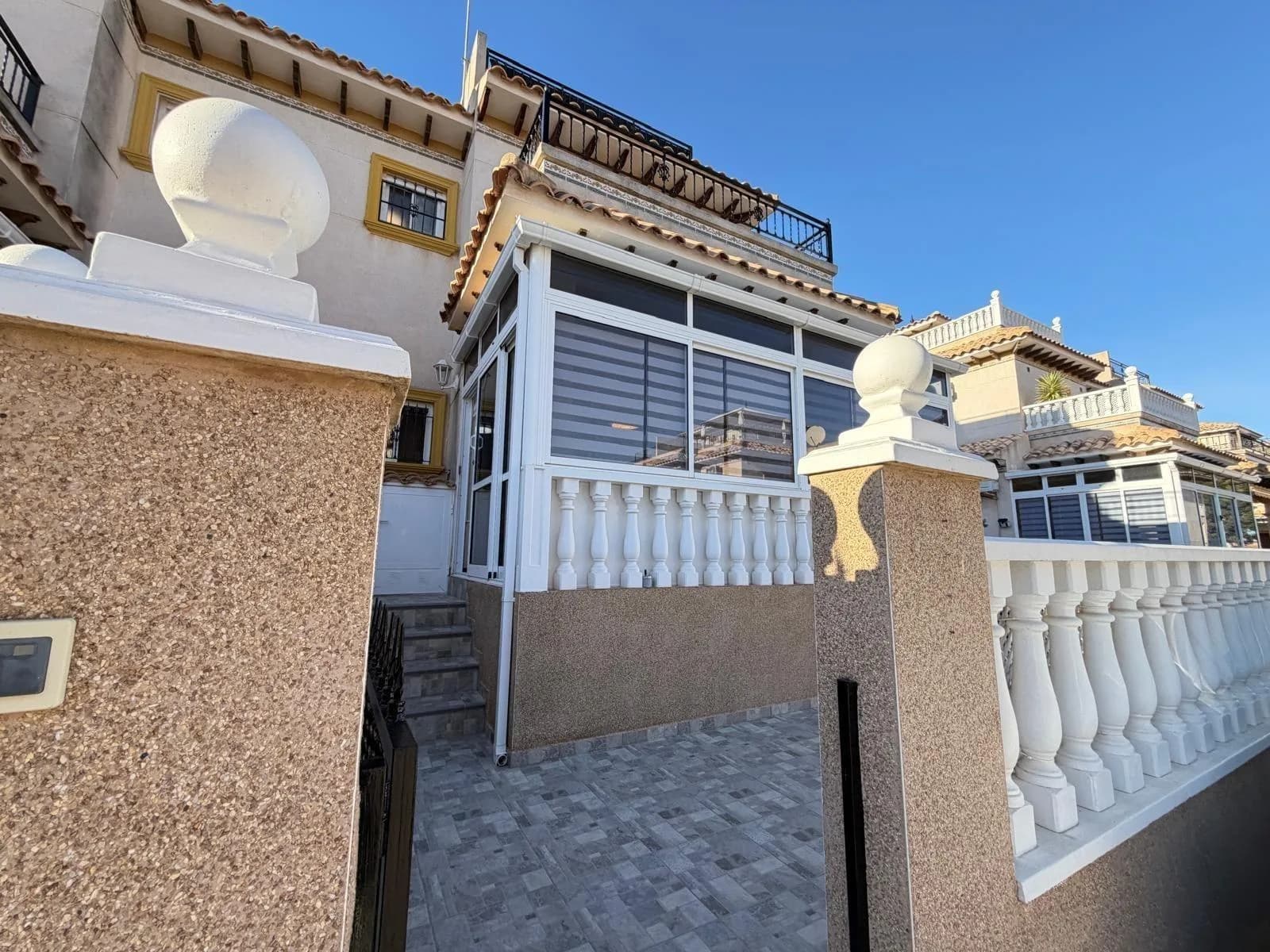 Terraced House In Orihuela Costa - Image 3