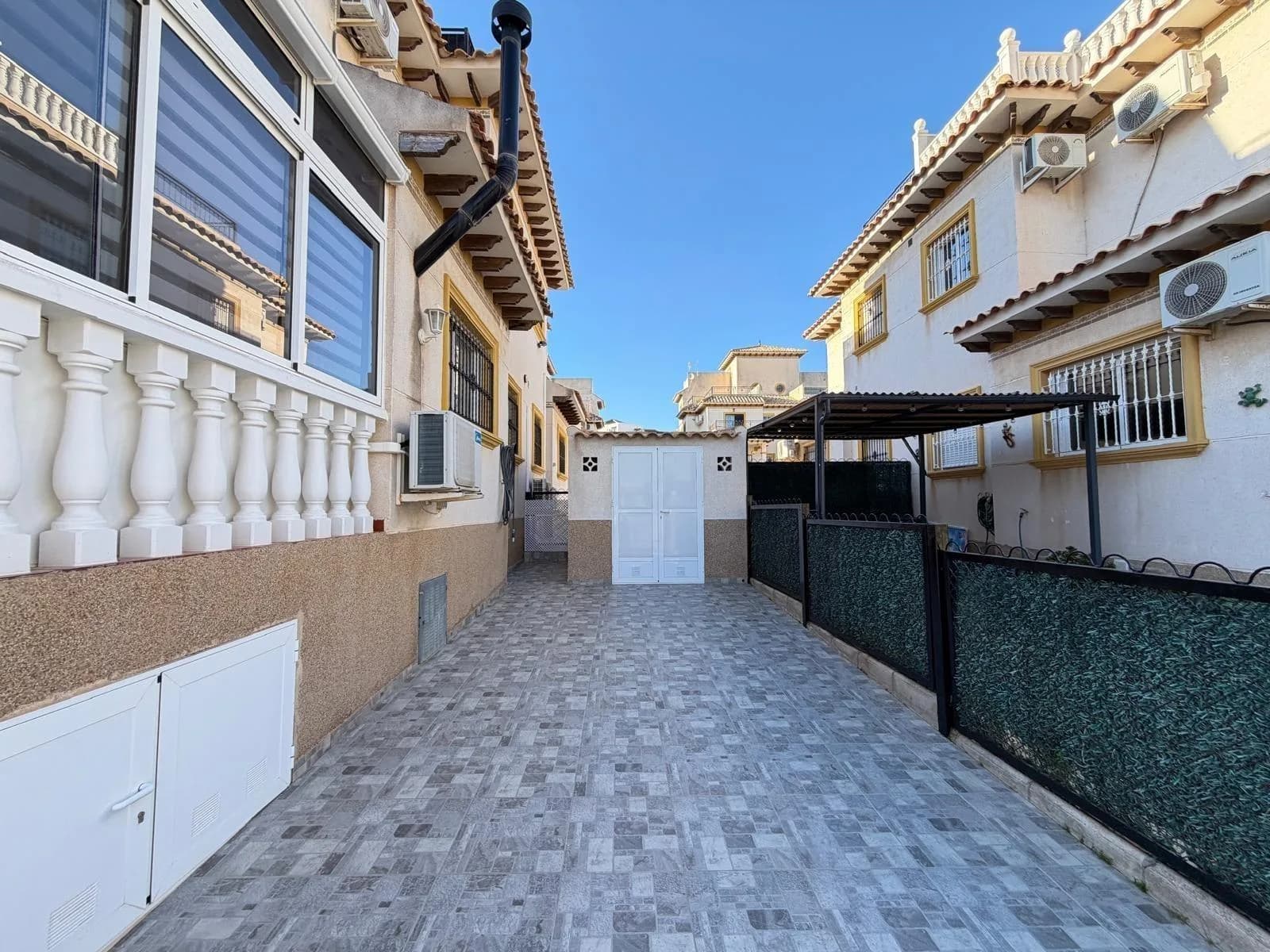 Terraced House In Orihuela Costa - Image 8