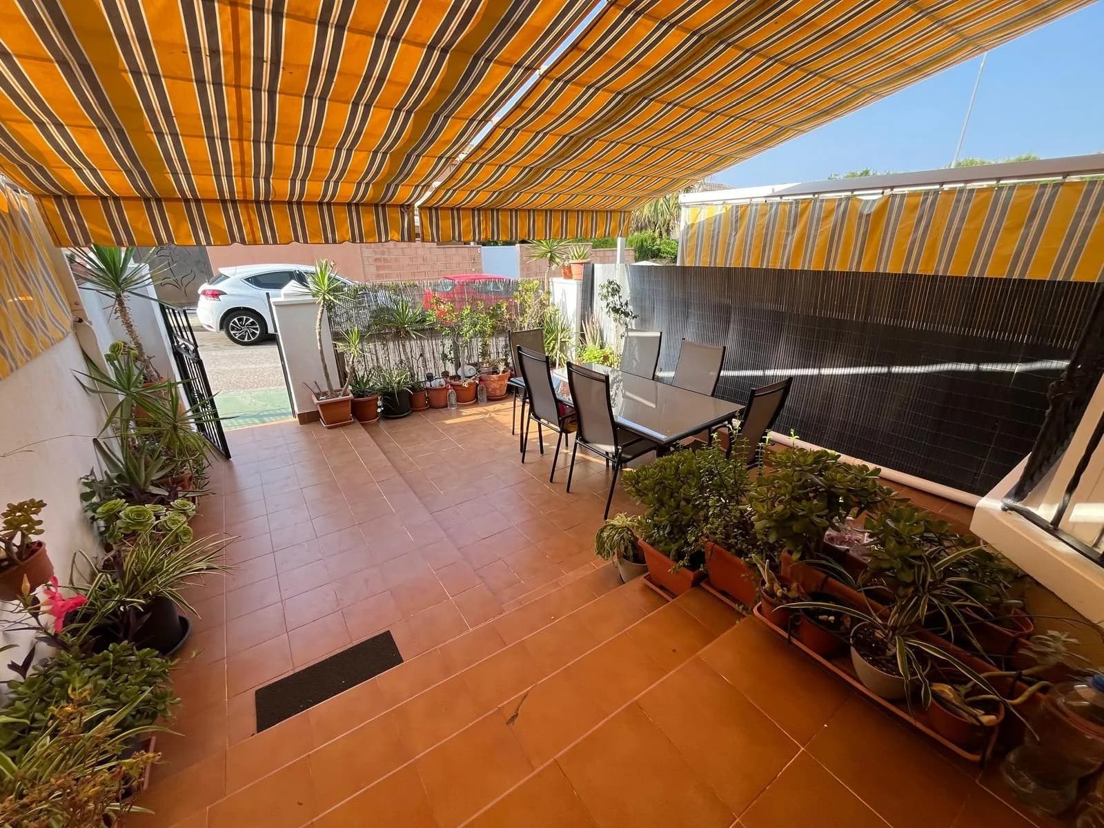 Terraced House In Torrevieja - Image 3