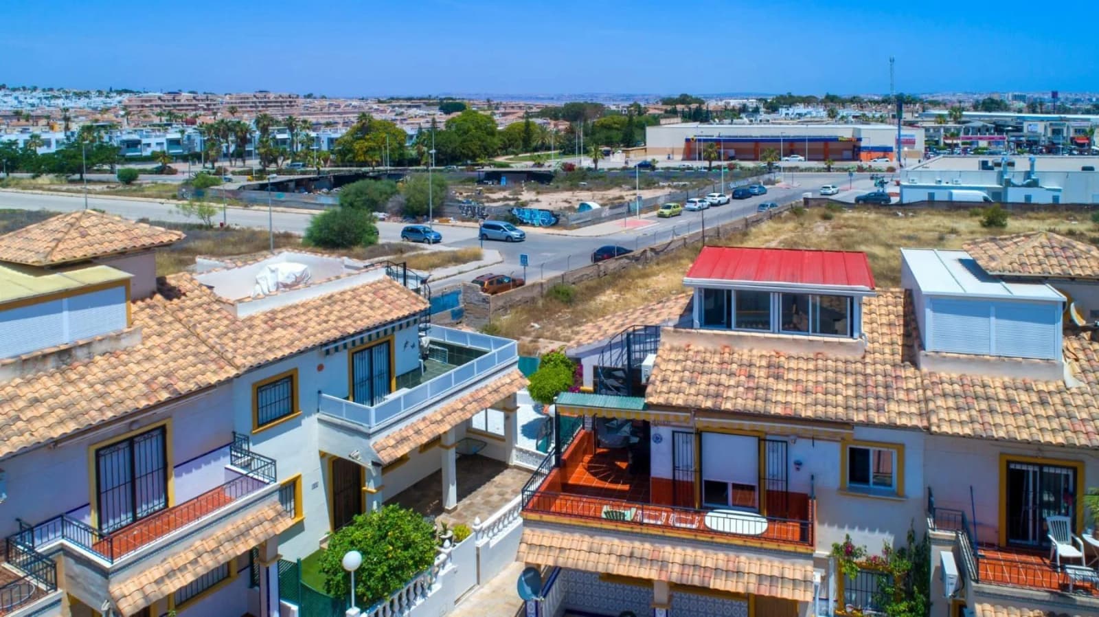 Terraced House In Orihuela Costa - Image 2