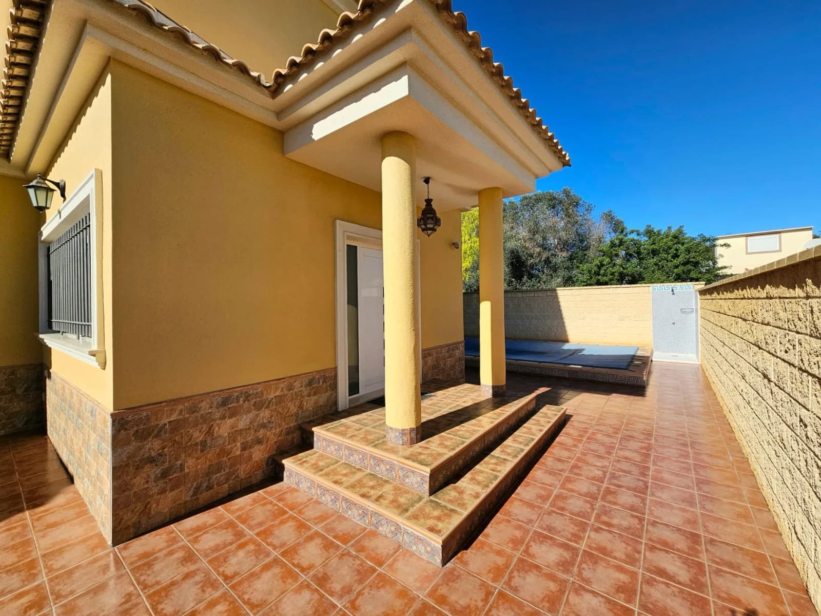 Villa с 3 спальнями на продажу в San Fulgencio, Alicante - Image 4
