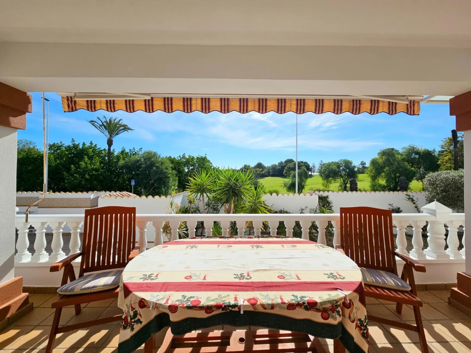 Villa с 4 спальнями на продажу в Orihuela Costa, Alicante - Image 5