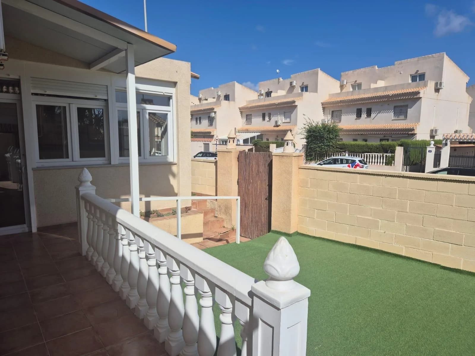 Apartment с 3 спальнями на продажу в Torrevieja, Alicante - Image 8