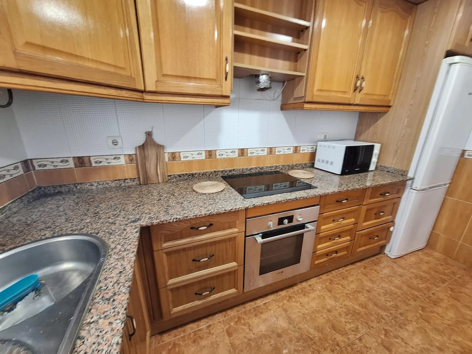 Apartment de 3 dormitorios en venta en Torrevieja, Alicante - Image 8