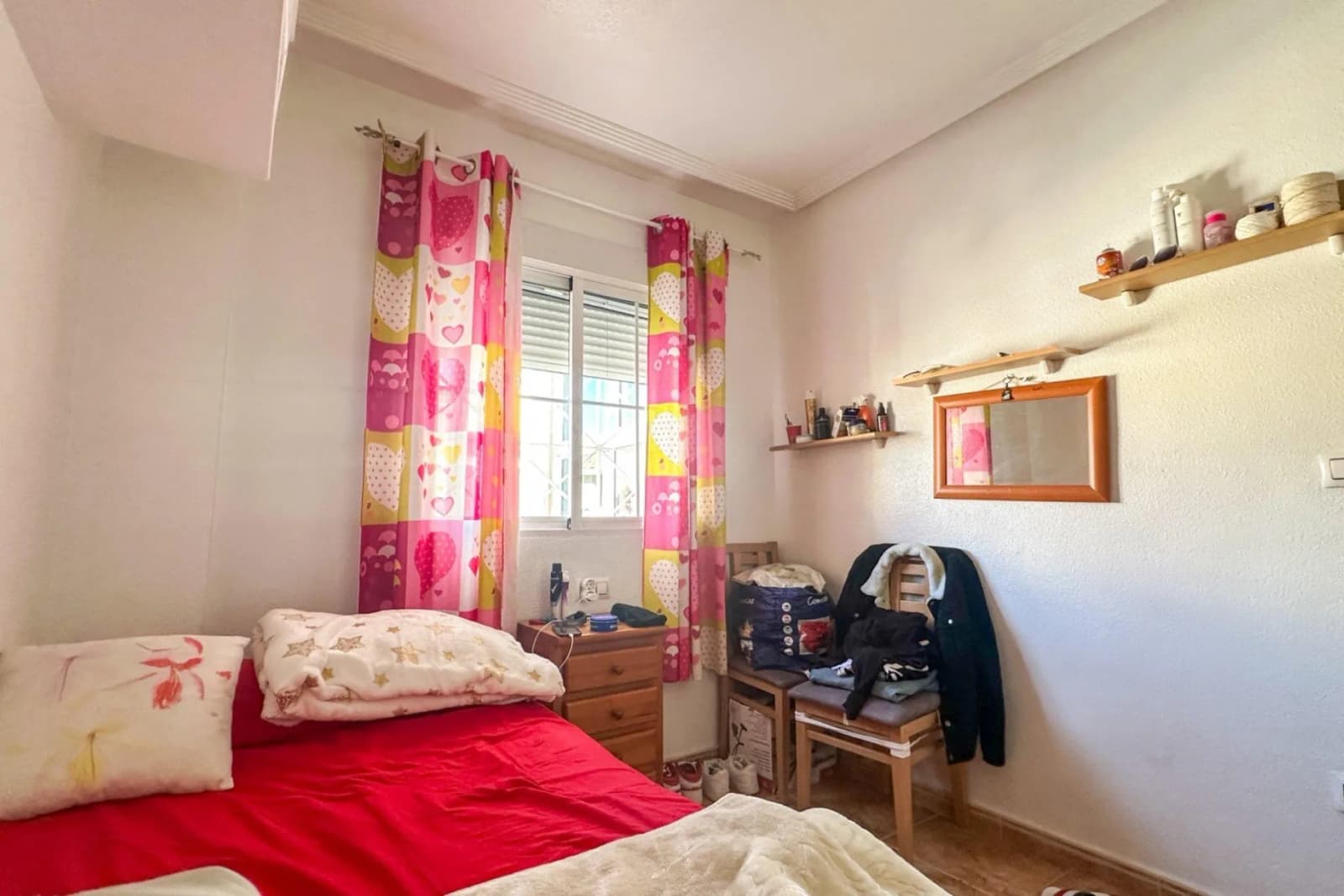 Bungalow de 2 dormitorios en venta en Torrevieja, Alicante - Image 7
