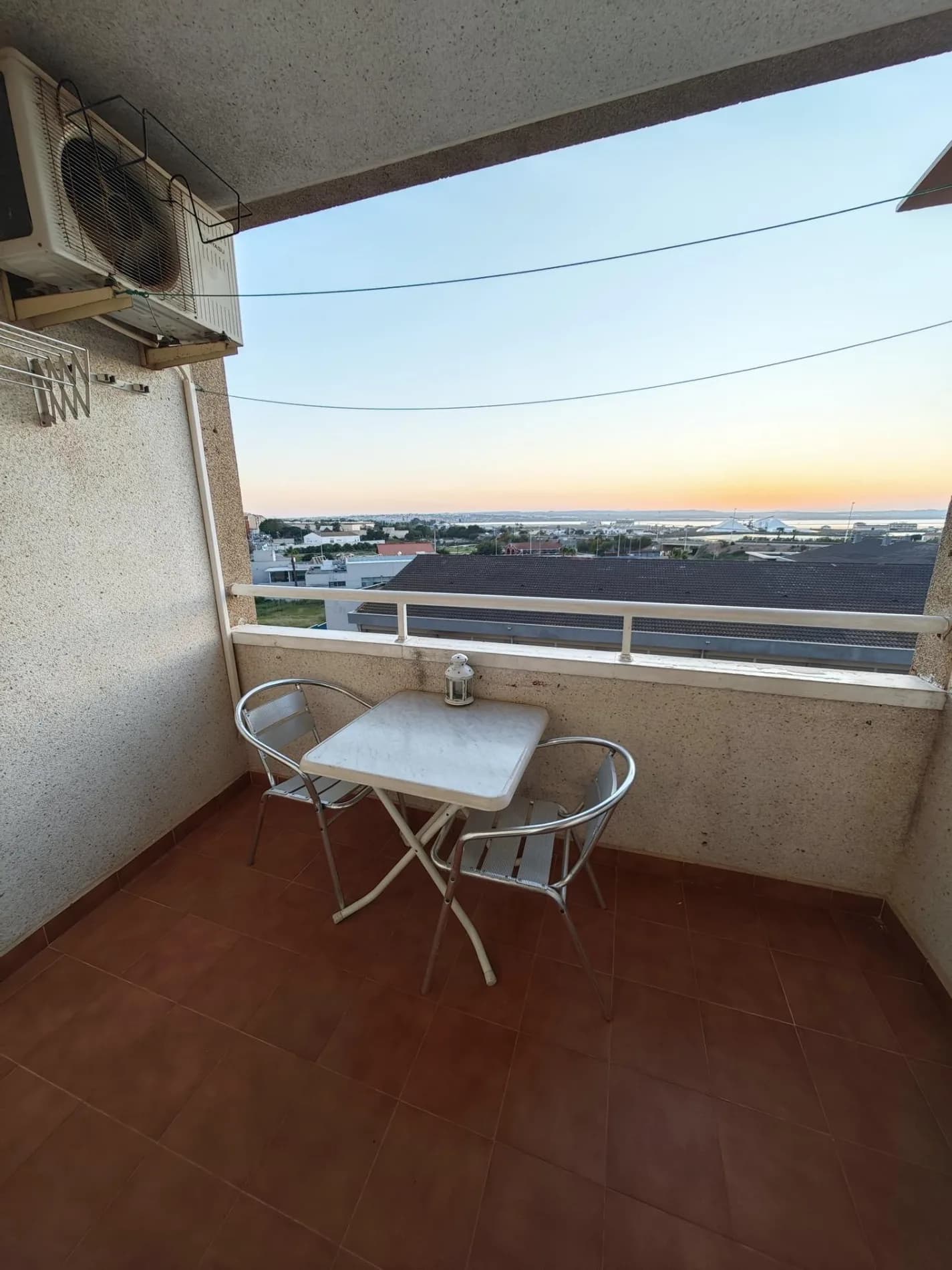 Apartment de 2 dormitorios en venta en Torrevieja, Alicante