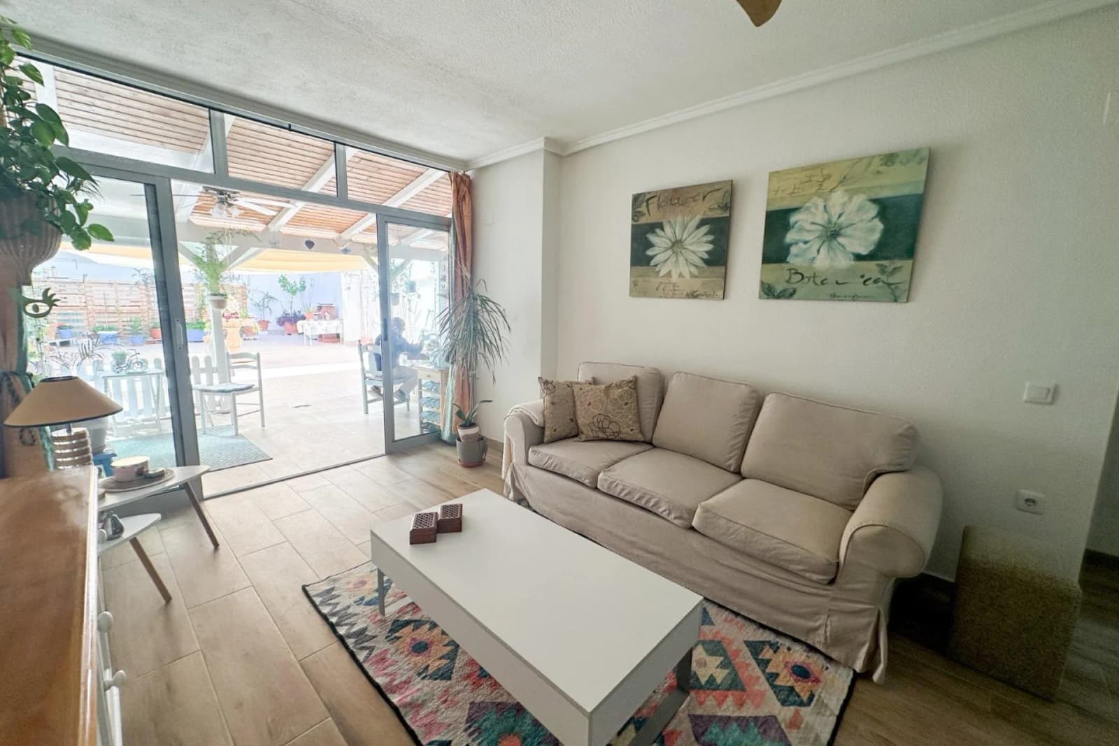 Apartment de 2 dormitorios en venta en Torrevieja, Alicante - Image 8