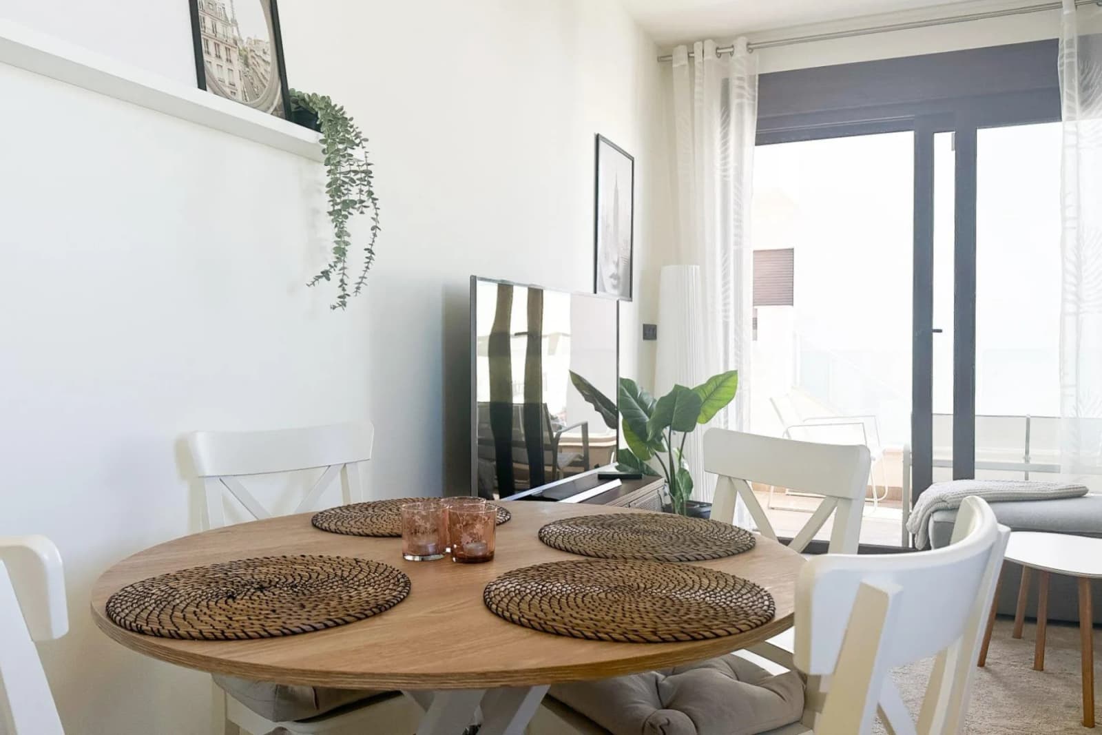 Bungalow de 3 dormitorios en venta en Torrevieja, Alicante - Image 9