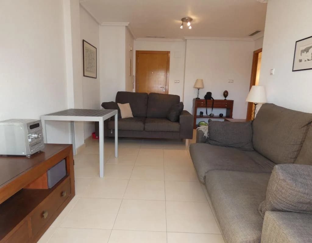 Apartment de 3 dormitorios en venta en Torrevieja, Alicante - Image 7