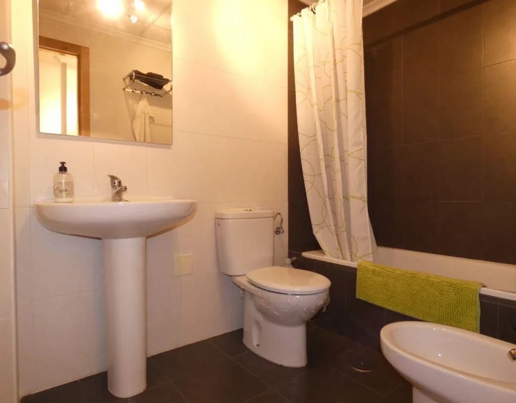 Apartment de 3 dormitorios en venta en Torrevieja, Alicante - Image 8