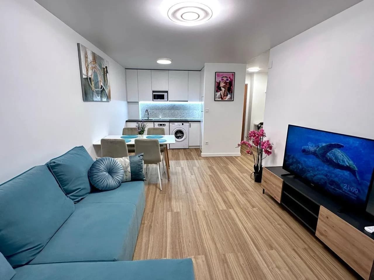 Apartment de 2 dormitorios en venta en Torrevieja, Alicante - Image 5