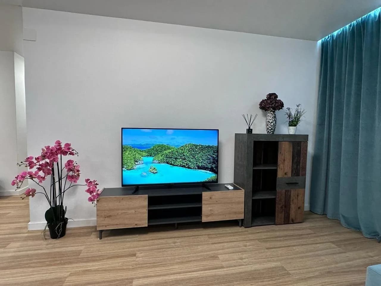 Apartment de 2 dormitorios en venta en Torrevieja, Alicante - Image 8