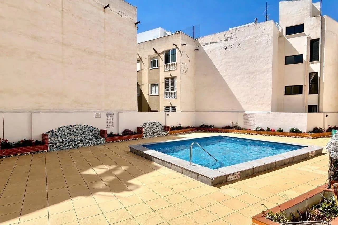 Apartment de 1 dormitorios en venta en Torrevieja, Alicante - Image 5