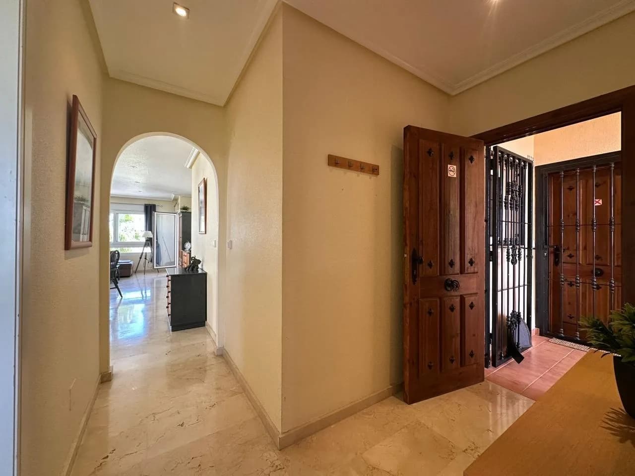 Apartment de 2 dormitorios en venta en Orihuela Costa, Alicante - Image 8