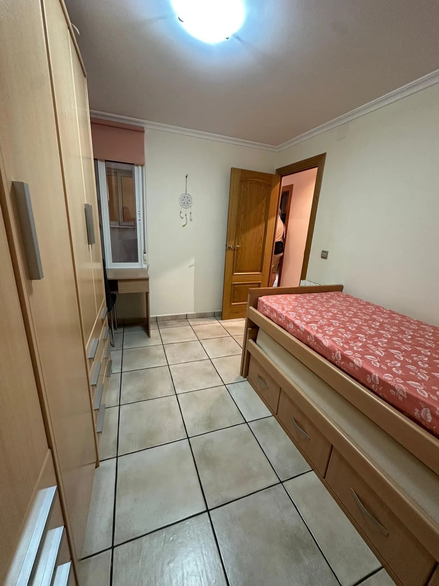 Apartment de 3 dormitorios en venta en Torrevieja, Alicante - Image 4
