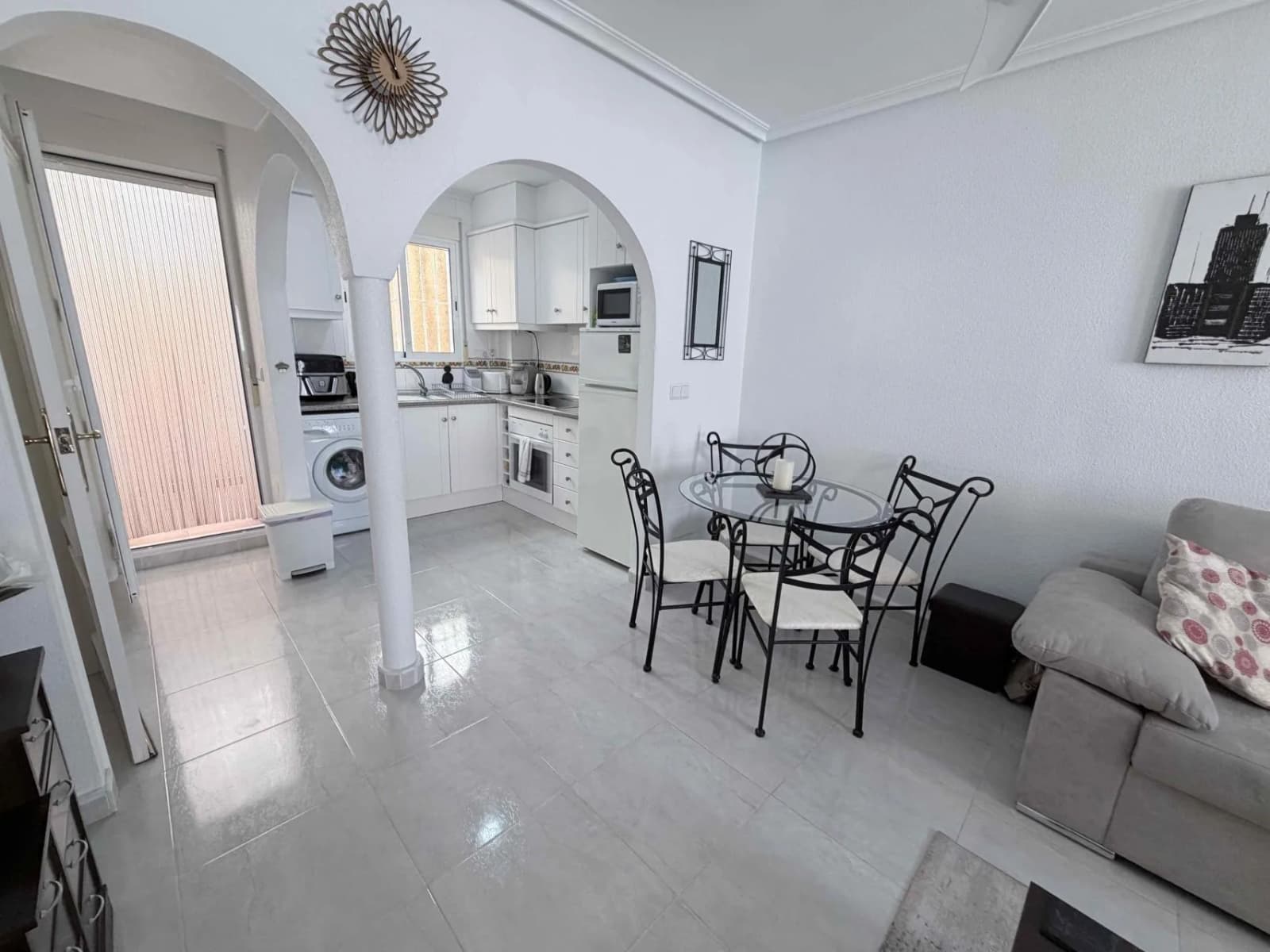 Terraced House In Orihuela Costa - Image 9