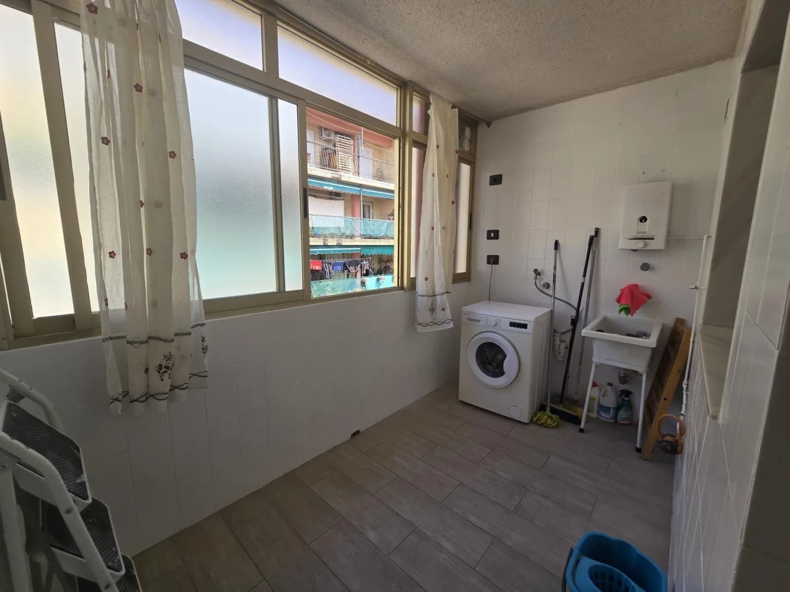 Apartment de 1 dormitorios en venta en Torrevieja, Alicante - Image 8