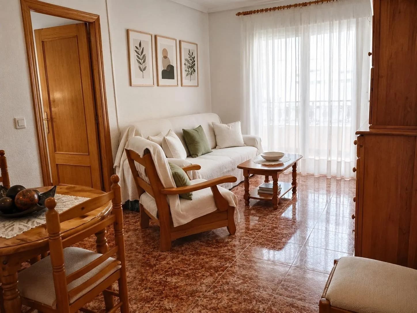 Apartment de 2 dormitorios en venta en Torrevieja, Alicante - Image 7
