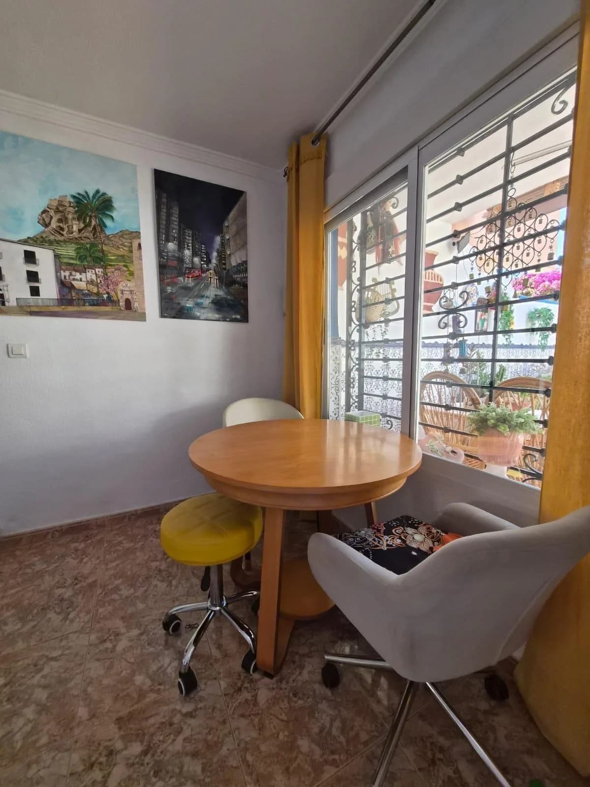 Terraced House In Torrevieja - Image 4