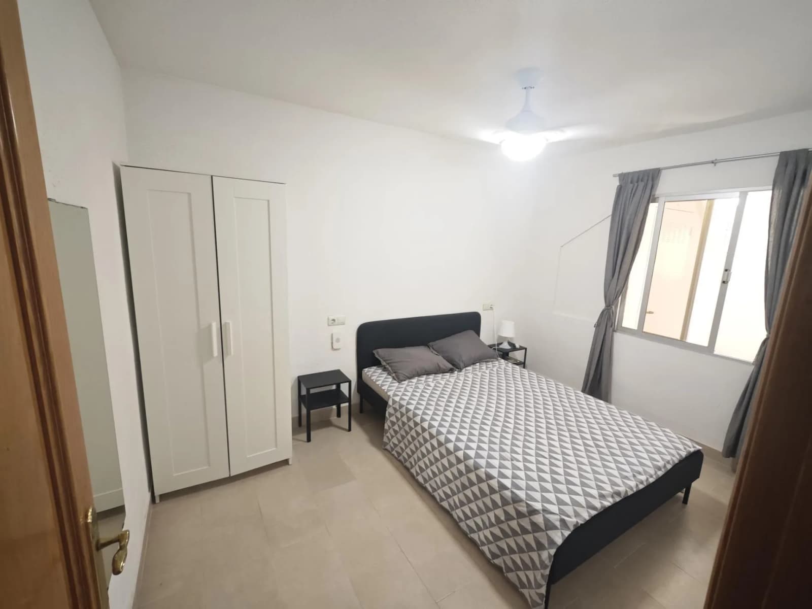 Bungalow с 2 спальнями на продажу в Torrevieja, Alicante - Image 8