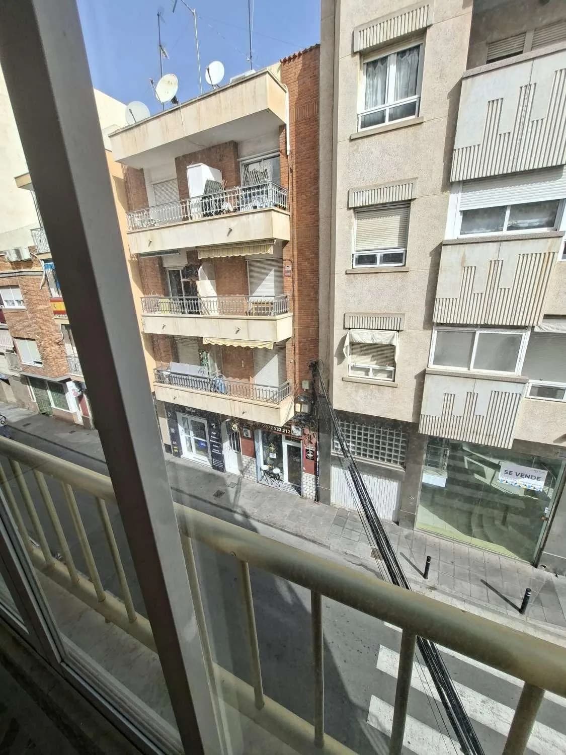 Apartment с 3 спальнями на продажу в Torrevieja, Alicante - Image 3