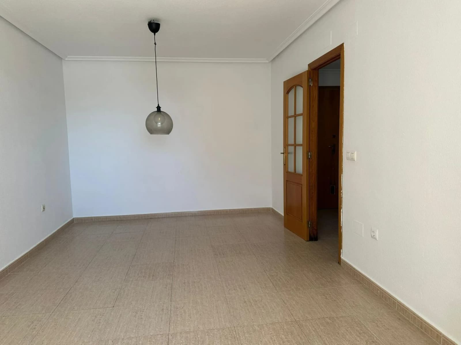 Apartment с 2 спальнями на продажу в Torrevieja, Alicante - Image 2
