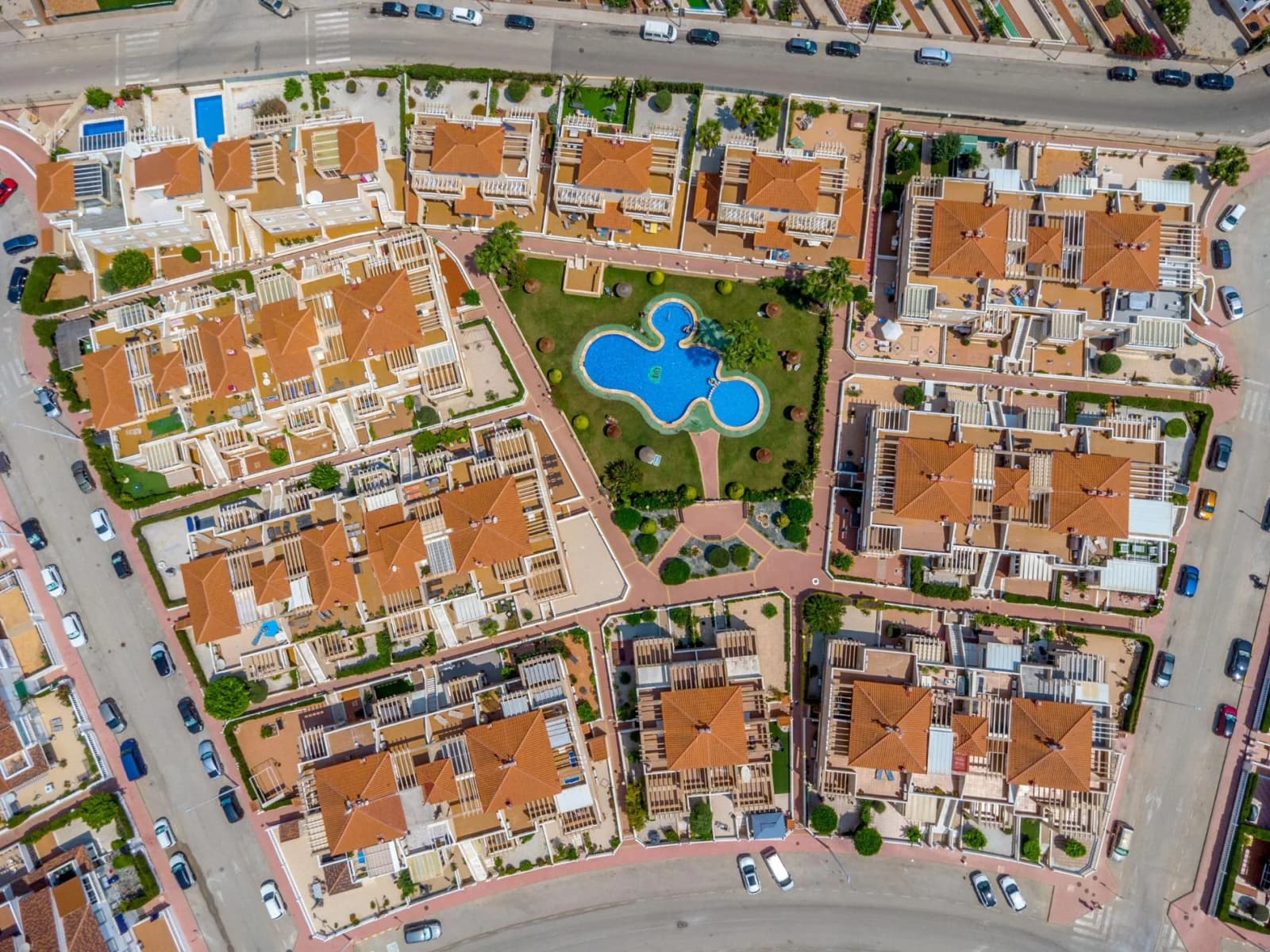 Bungalow med 1 sovrum till salu i Orihuela Costa, Alicante - Image 3