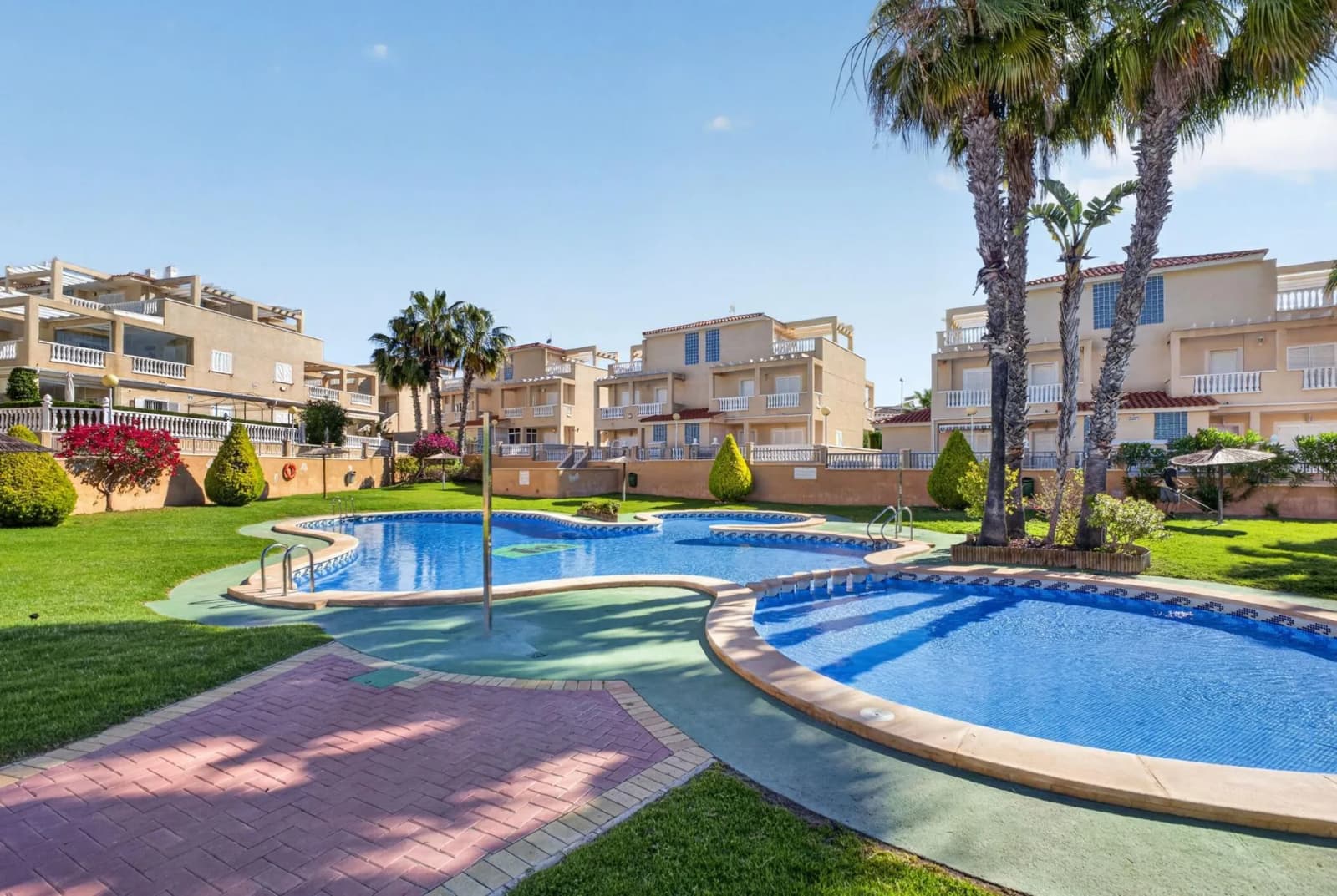 Bungalow med 1 sovrum till salu i Orihuela Costa, Alicante - Image 9