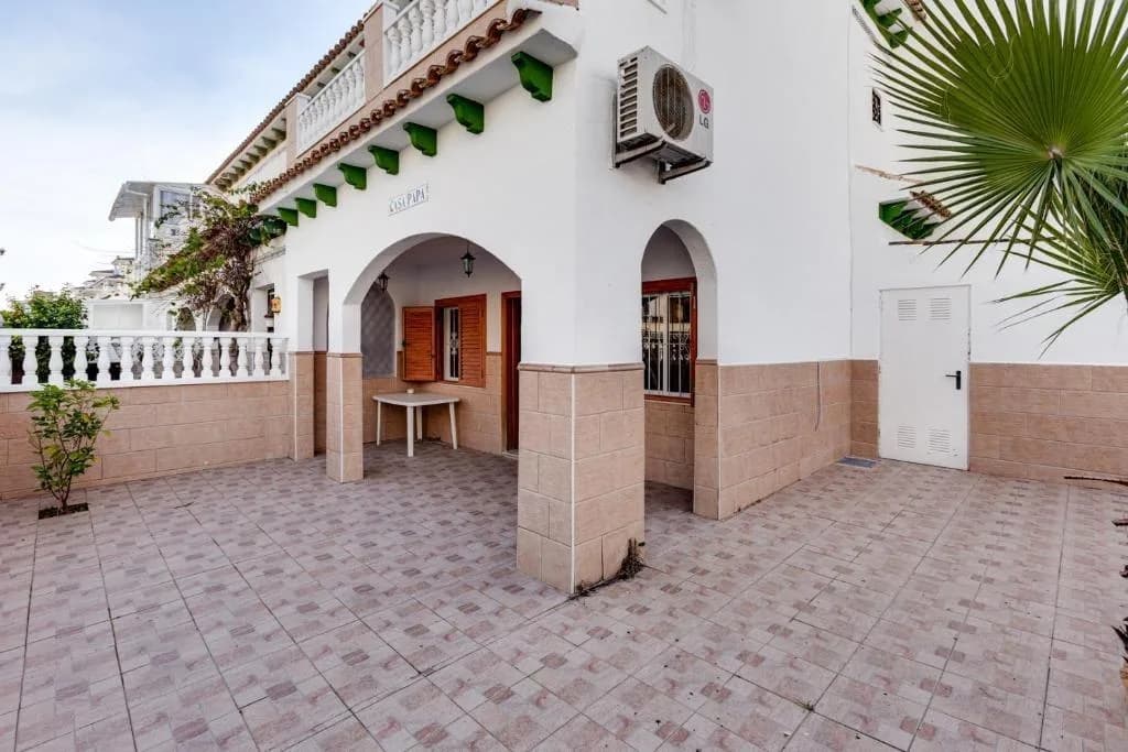 Duplex с 2 спальнями на продажу в Torrevieja, Alicante - Image 9