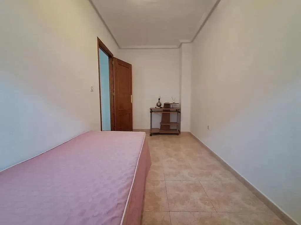 Apartment с 2 спальнями на продажу в Torrevieja, Alicante - Image 5