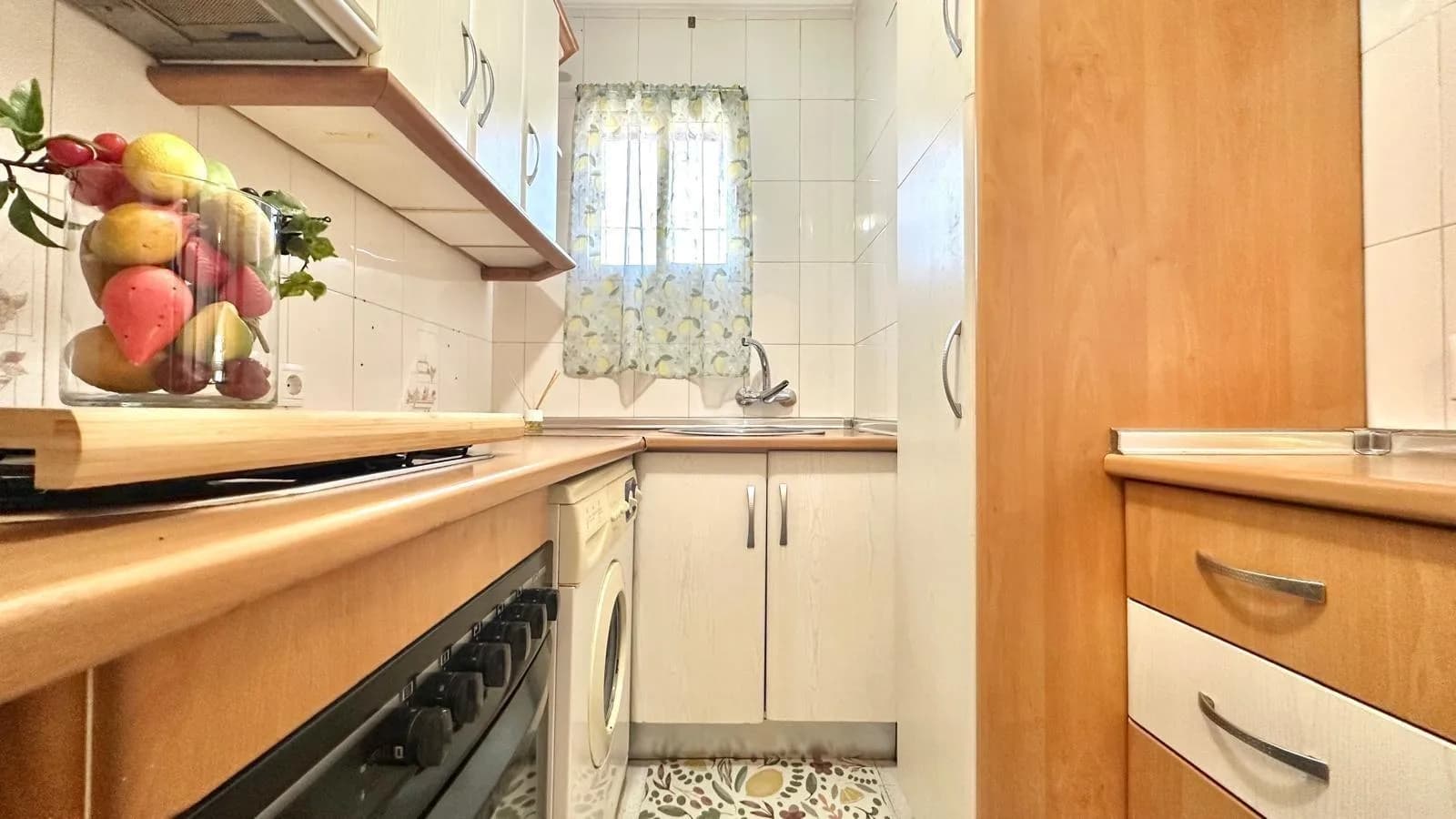 Apartment с 1 спальнями на продажу в Torrevieja, Alicante - Image 9