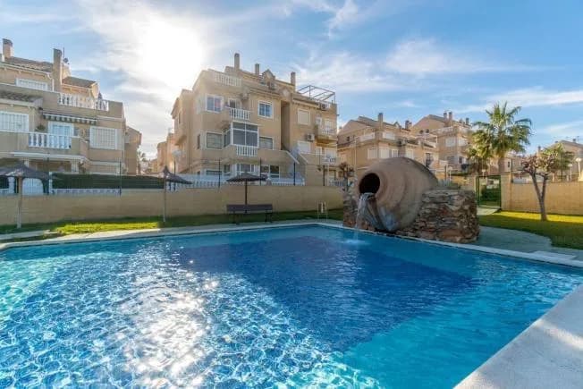 Bungalow de 3 chambres à vendre à Torrevieja, Alicante - Image 6
