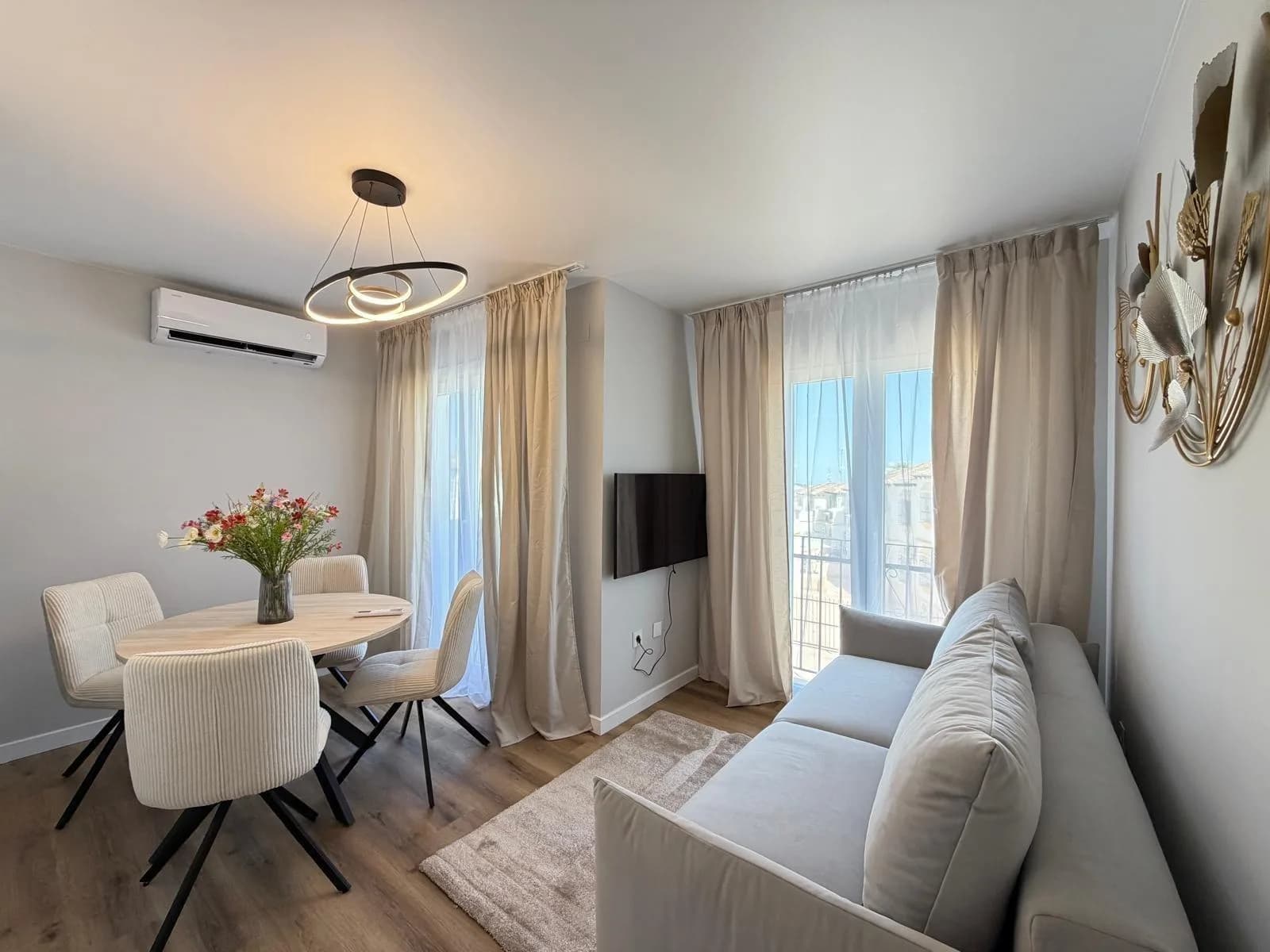 Apartment с 1 спальнями на продажу в San Miguel de Salinas, Alicante