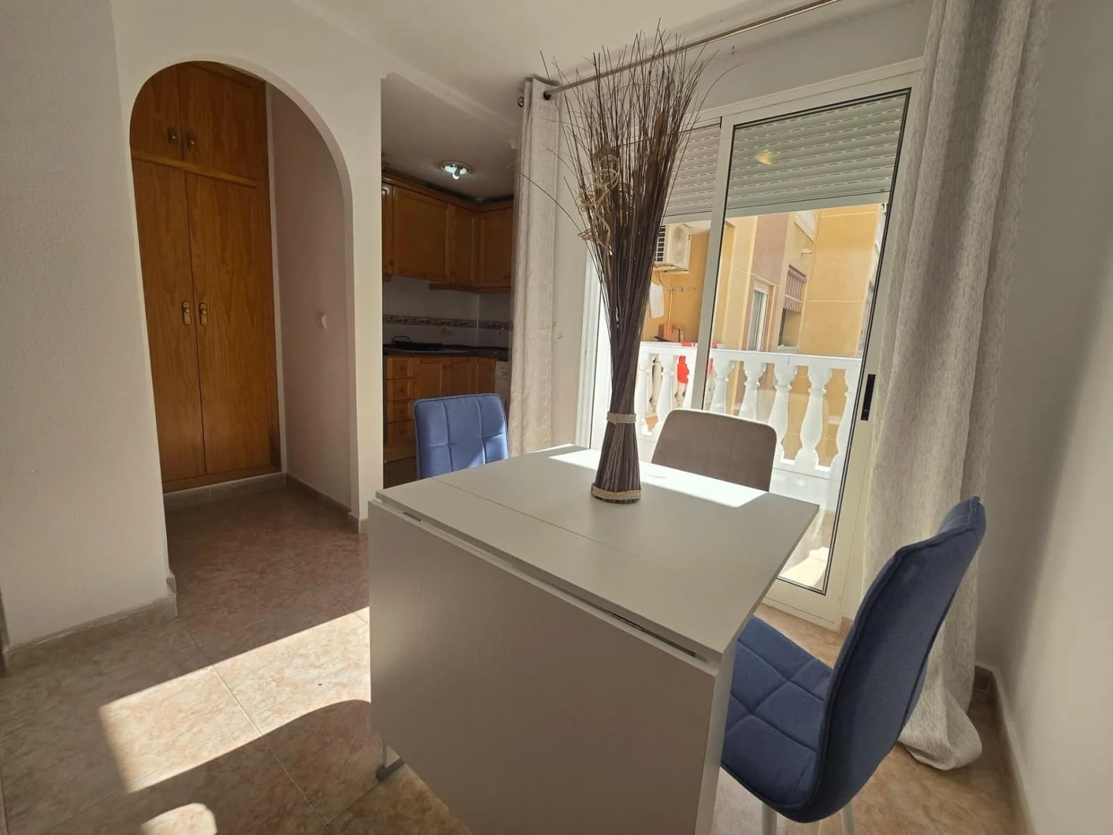 Apartment на продажу в Torrevieja, Alicante